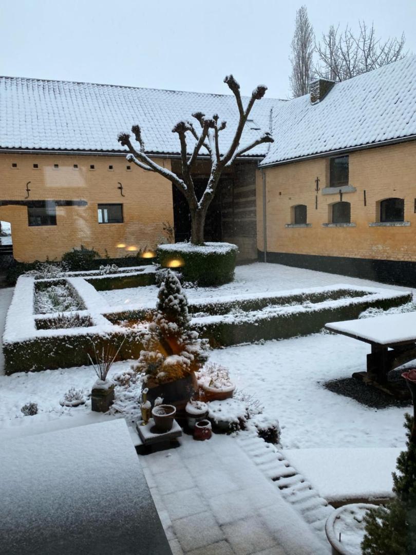 Villa De Zwarte Stok Riemst Esterno foto